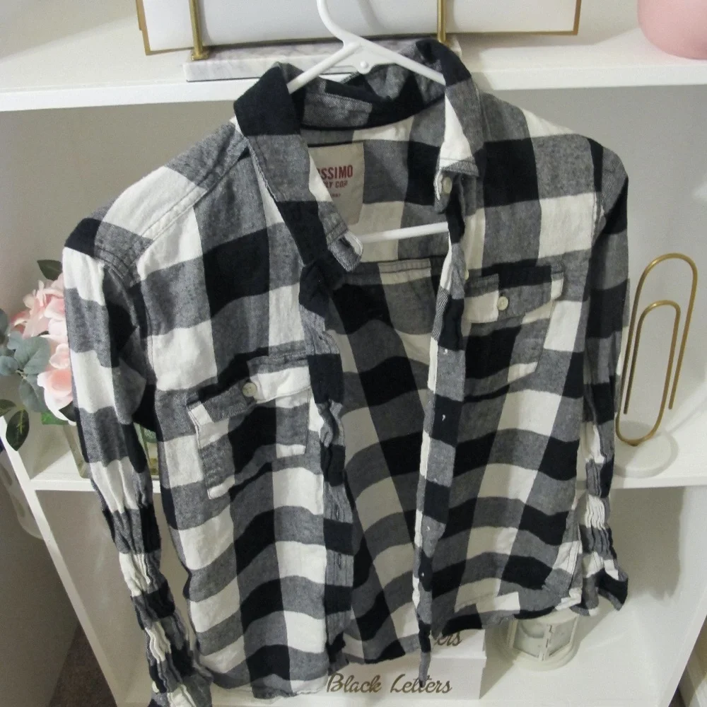 Mossimo Women's Collared Plaid Button Down Long Sleeve Shirt Size Small GUC - Picture 5 of 7